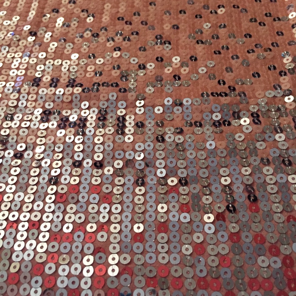 ❌SOLD❌Charlotte Russe Coral Ombré Sparkly Tank - Picture 4 of 6